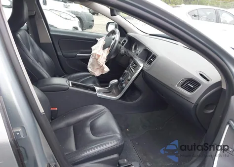 2013 Volvo S60 T5 из США, поврежденный, VIN YV1612FH6D2175986